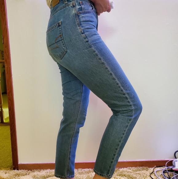 💖 American Eagle Mom Jeans - Picture 1 of 7
